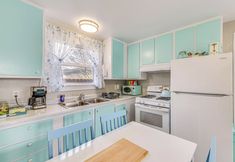 Others 7 Cozy Norcal Cottage: 2 Mi to Redwoods & Beaches!