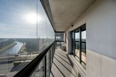 อื่นๆ Bright & Peaceful Apartment by Renters