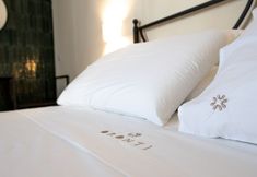 Others 4 Oronti Accommodations