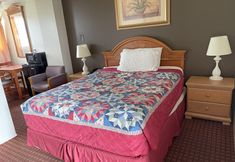 Others 3 Royal A Motel