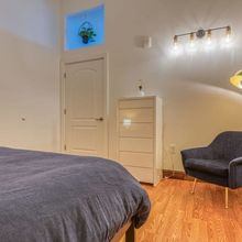 Others 4 Sosuite 1BR Penthouse w W D Gym On-site Bar