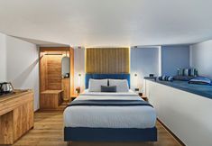 Others 4 CITYLUXE Suites & Rooms