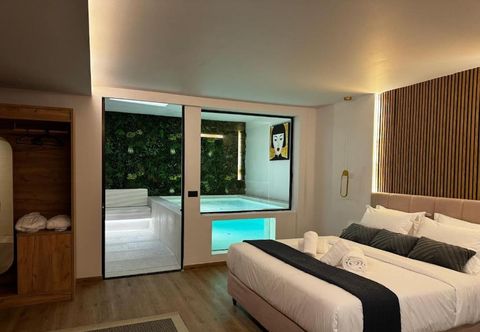 Others CITYLUXE Suites & Rooms