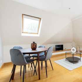 Primary image 1 The Acton Collect, Hotel Turnham Green