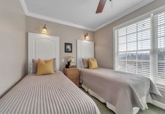 อื่นๆ 6 -mountain Views-great Location-near Dupont And Pisgah Forest 3 Bedroom Home by Sunscape Property Management