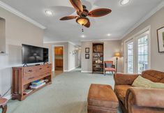 อื่นๆ 2 -mountain Views-great Location-near Dupont And Pisgah Forest 3 Bedroom Home by Sunscape Property Management