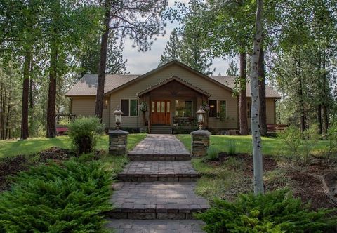 Khác Super Coop 5 Bedroom Home by RedAwning