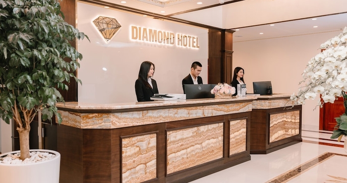 Khác Diamond Hotel