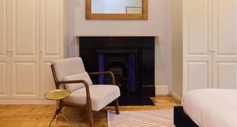 Others 2 The West Kensington Hideout - Cozy 2bdr Flat With Garden