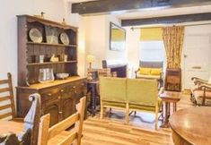 Lain-lain 3 Host Stay St Radigunds House