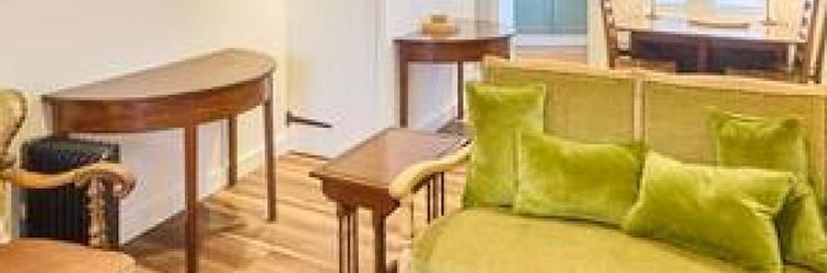 Lain-lain Host Stay St Radigunds House