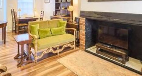 Lain-lain 2 Host Stay St Radigunds House