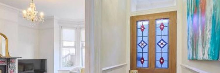 Others Host Stay Bellevue Road