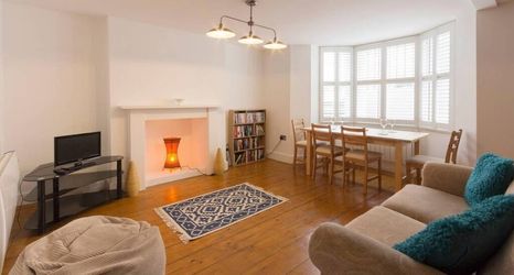 Others 2 Host Stay Victoria Gardens