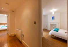 อื่นๆ 6 Host Stay Victoria Gardens