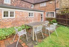 Lain-lain 4 Host Stay The Bell House