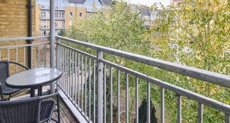 Lainnya 2 Host Stay Bingley Court