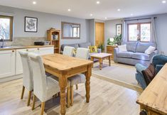 Lain-lain 4 Host Stay Orchard Barn