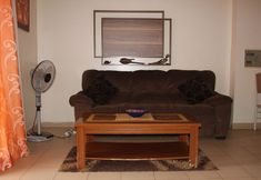 Others 5 Quiet, Practical, Comfortable Apartment