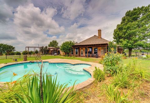 기타 On 10 Acres: Celina Ranch w/ Pool & Fire Pit!