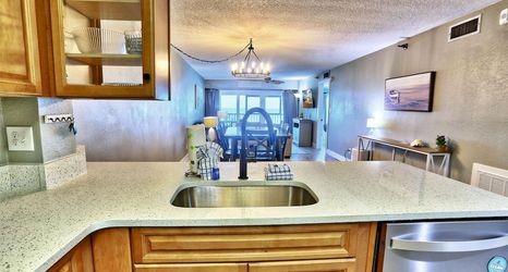 기타 2 Arie Dam 202