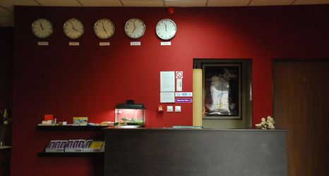 อื่นๆ 2 Royal Hostel