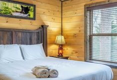 其他 6 The Wacky Woodpecker by Avantstay Game Room, Private Hot Tub, & Pool Access!