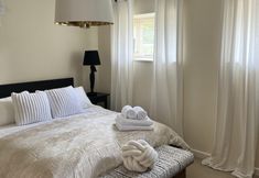 Others 6 Immaculate 1-bed Cottage in Moreton in Marsh