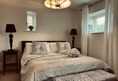 Others 2 Immaculate 1-bed Cottage in Moreton in Marsh
