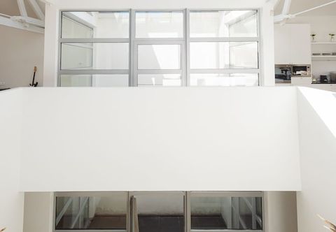 Others Châtelain II