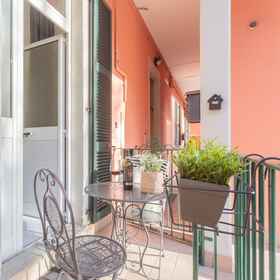 Room 1 Cernobbio绿色套房, Albese con Cassano 酒店