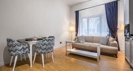 Others 2 DeCamondo Residence