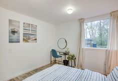 其他 7 Willis Cabin on 6 Acres - Close to the Lake!