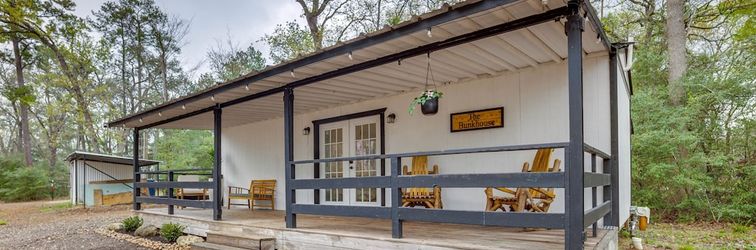 其他 Willis Cabin on 6 Acres - Close to the Lake!