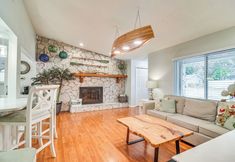 อื่นๆ 3 Charming Largo Home w/ Private Pool: 1 Mi to Beach