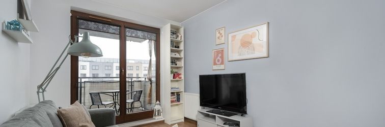 Khác Modern Apartment With Balcony by Renters