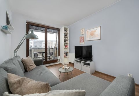 Khác Modern Apartment With Balcony by Renters