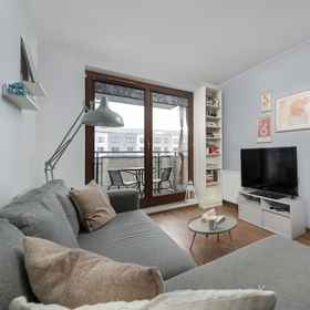 Primary image1現代陽台公寓 by Renters,Śródmieście飯店