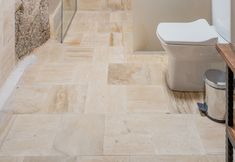 其他 7 Theodora Village