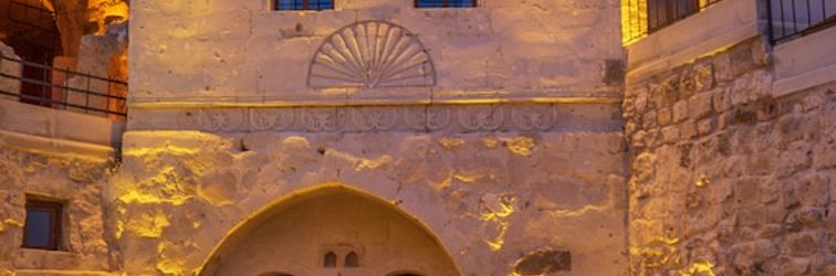 其他 Theodora Village