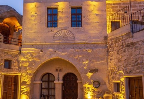 其他 Theodora Village