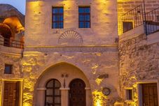 其他 Theodora Village