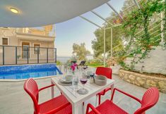 อื่นๆ 6 BlueNook Suites