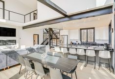 其他 6 Custom Windham Mtn Villa w/ Pool, Theater & Views!