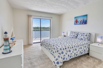 Others 4 Bayshore Yacht & Tennis 314