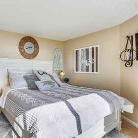 Room 1 Caprice 401, 埃克德学院 酒店