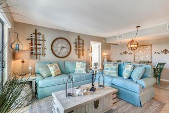 Others 4 Caprice 401