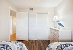 其他 7 Las Brisas 202