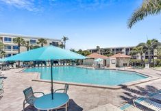 Others 4 Land's End 10-202 Beach Front - Premier