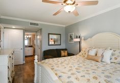 Others 3 Land's End 10-302 Beach Front - Premier